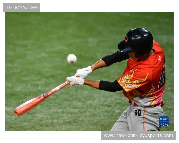 “新都垒球赛：选手拼劲十足，金牌悬念迭起”